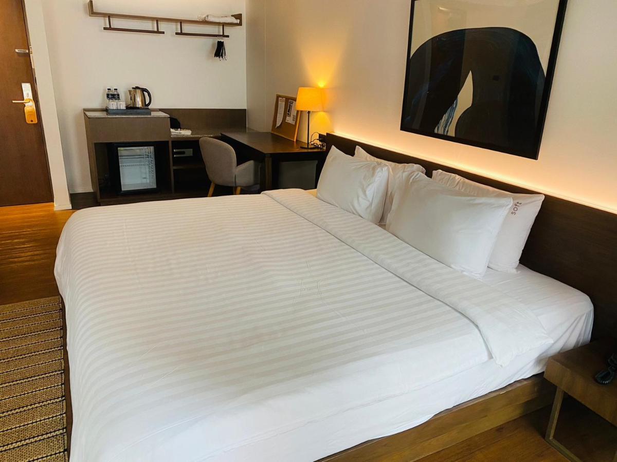 T2 Residence Sathorn Bangkok Extérieur photo