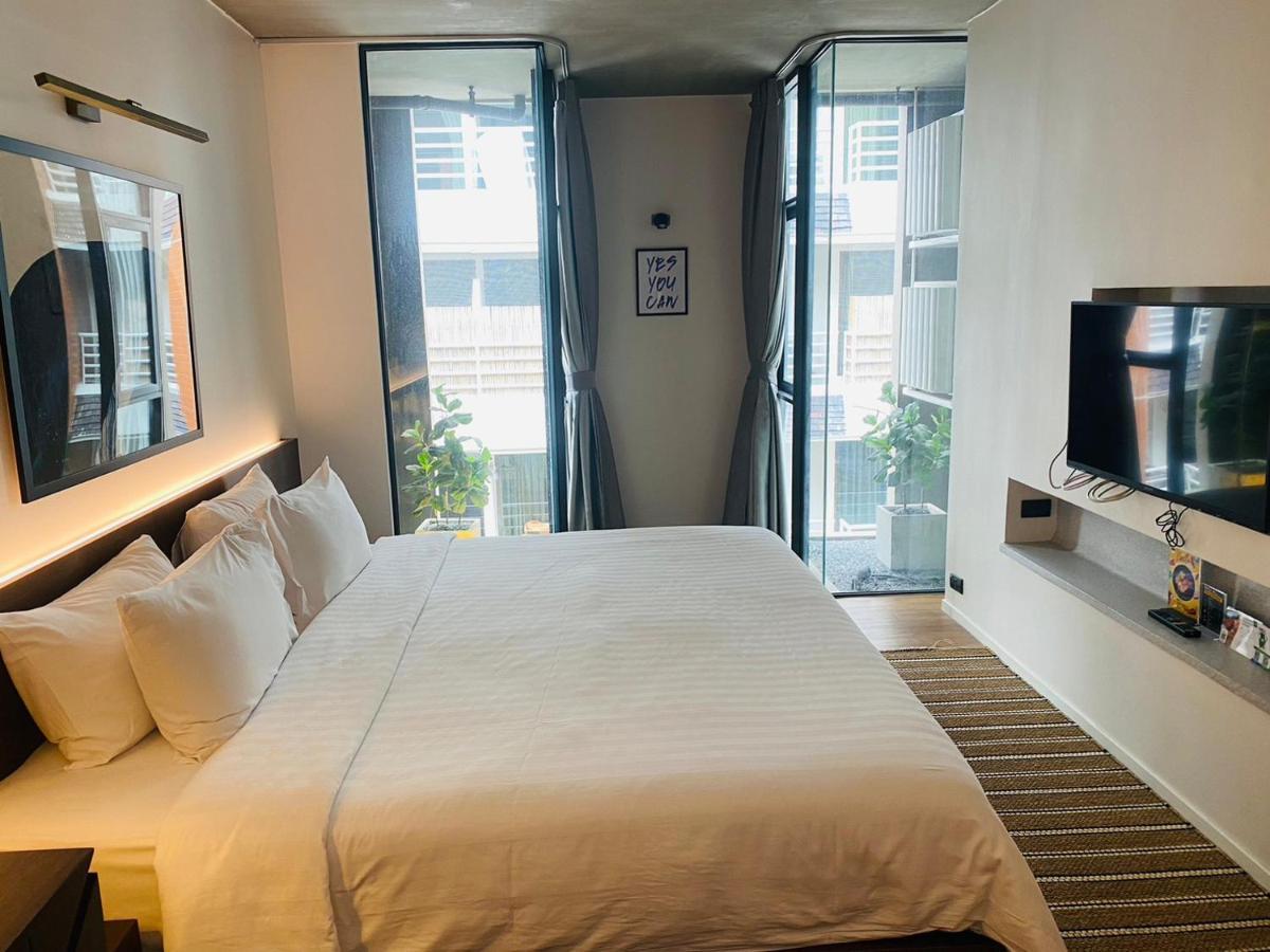 T2 Residence Sathorn Bangkok Extérieur photo