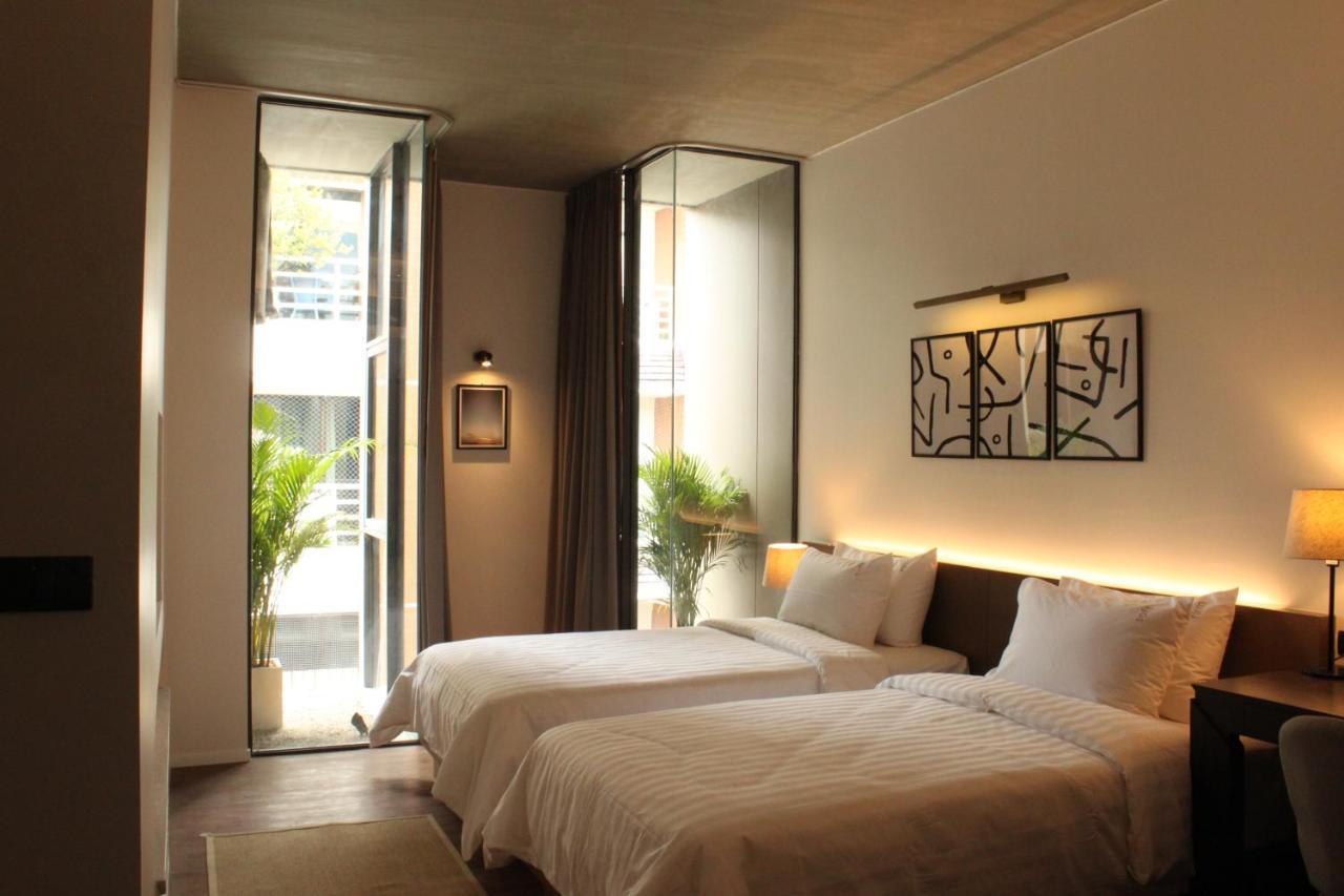 T2 Residence Sathorn Bangkok Extérieur photo