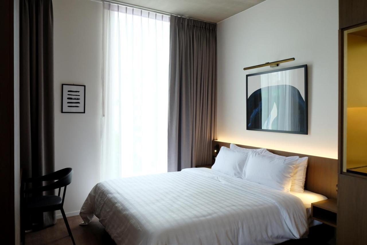 T2 Residence Sathorn Bangkok Extérieur photo