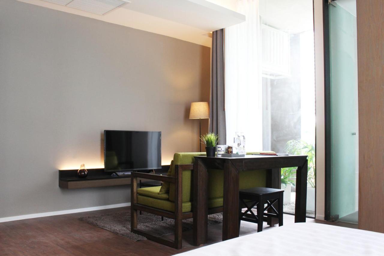 T2 Residence Sathorn Bangkok Extérieur photo