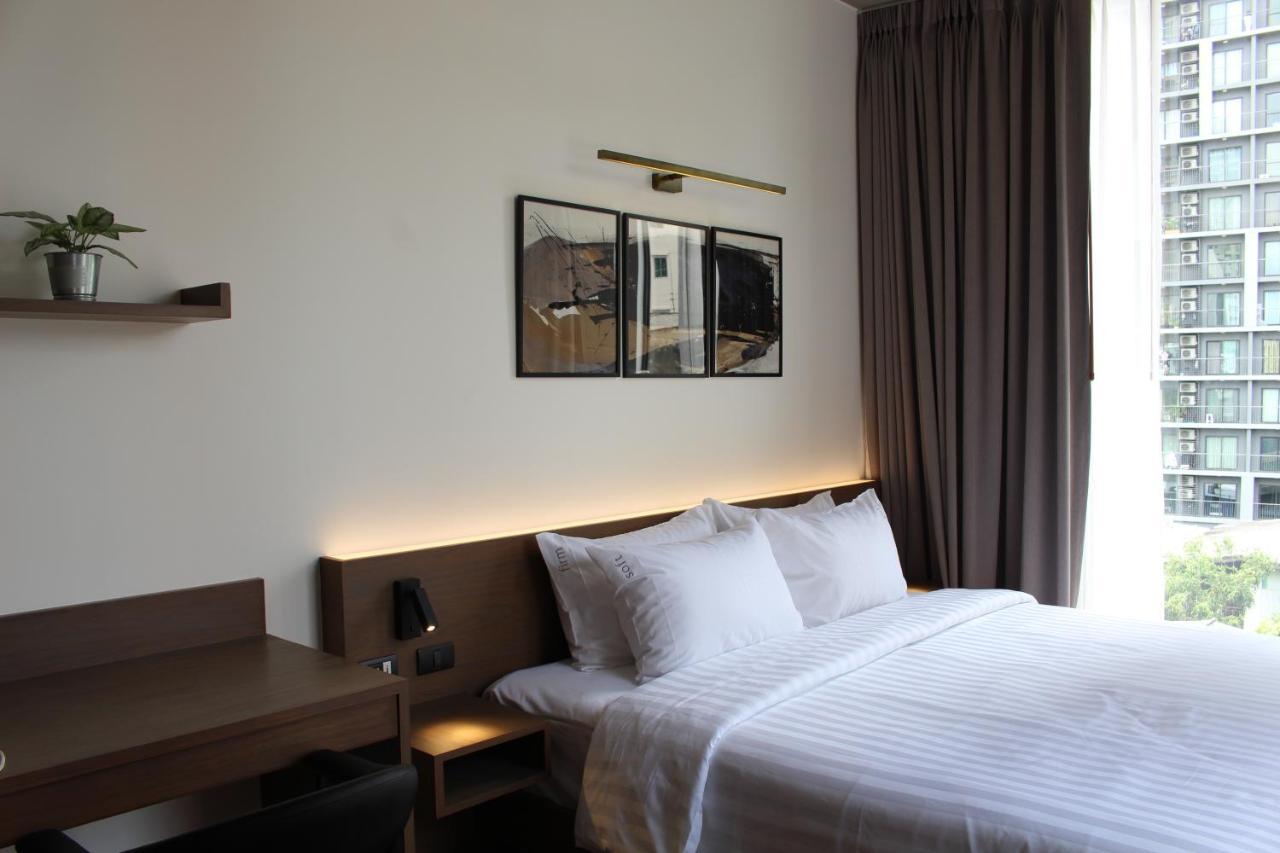 T2 Residence Sathorn Bangkok Extérieur photo