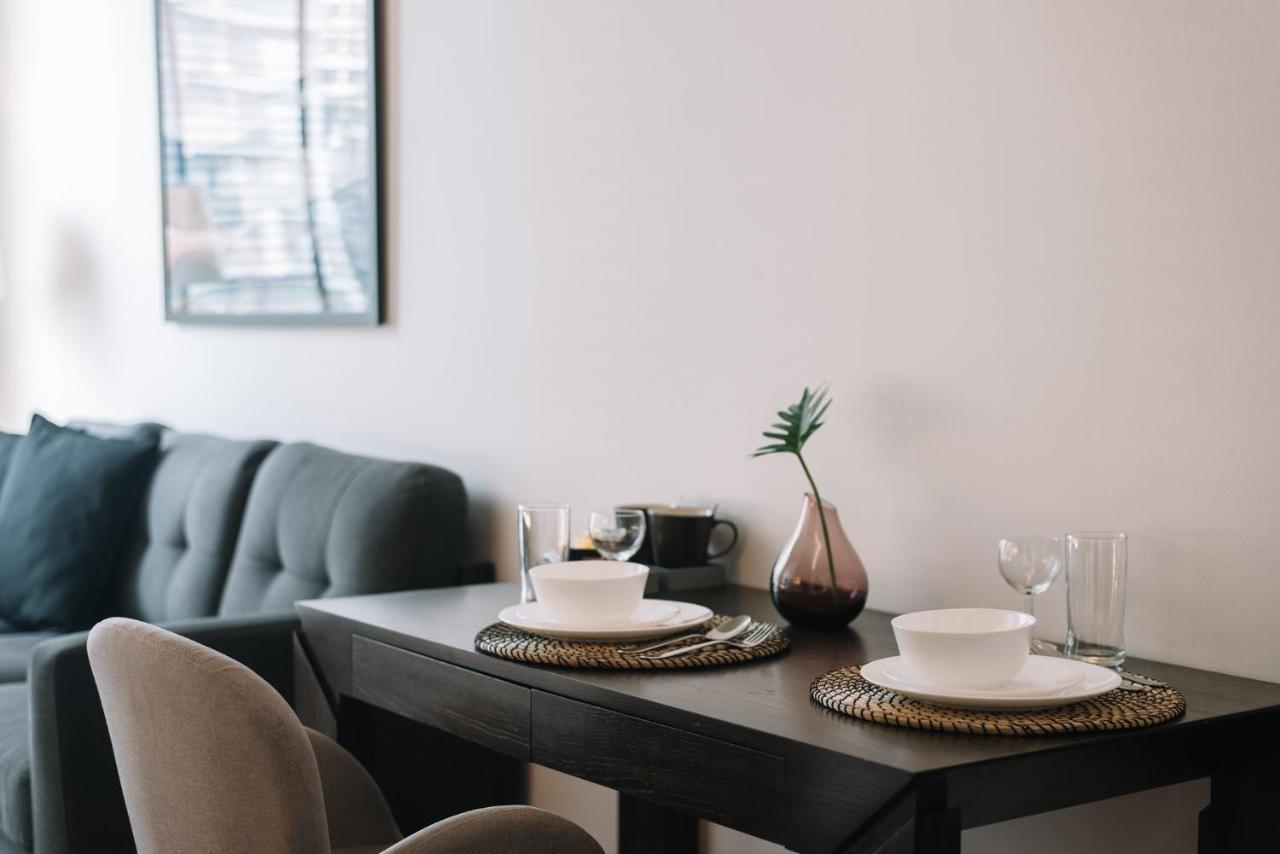 T2 Residence Sathorn Bangkok Extérieur photo