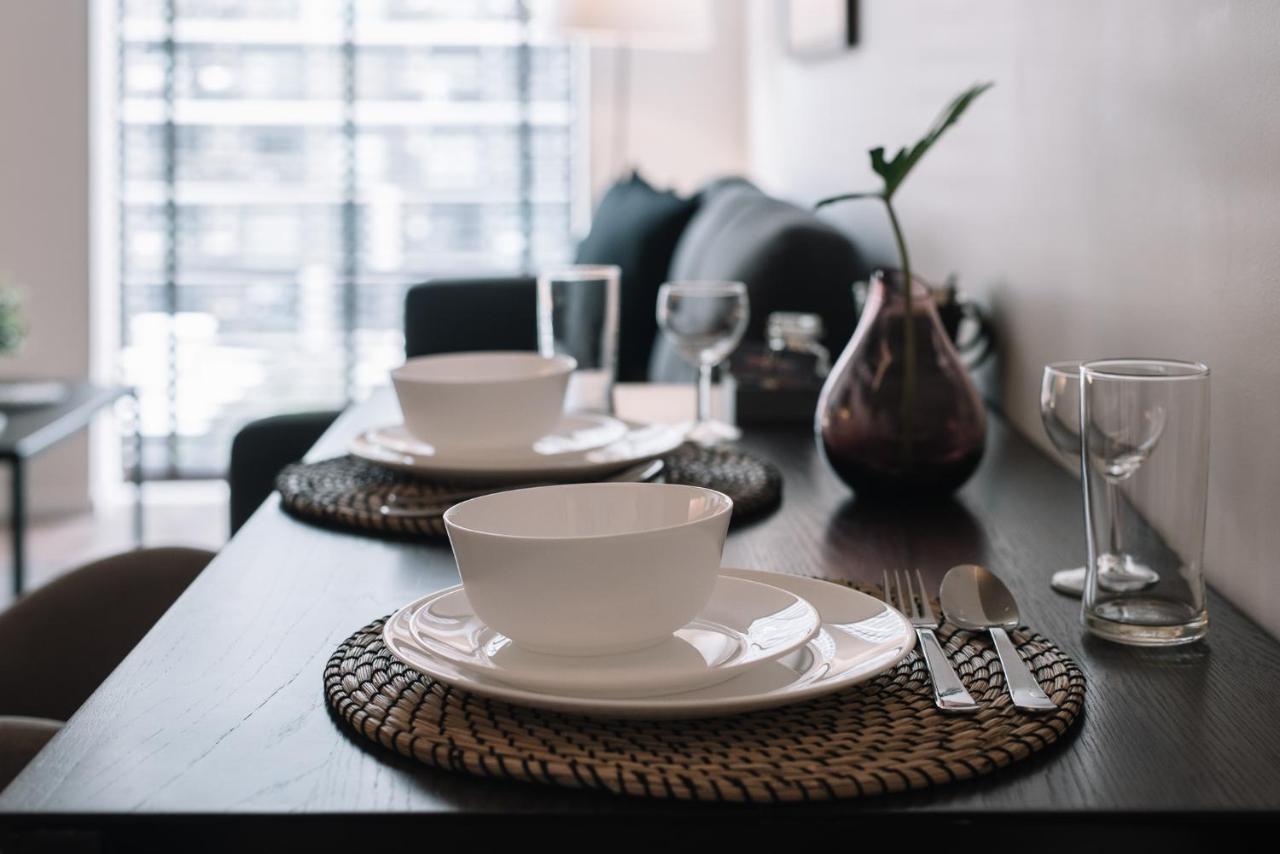 T2 Residence Sathorn Bangkok Extérieur photo